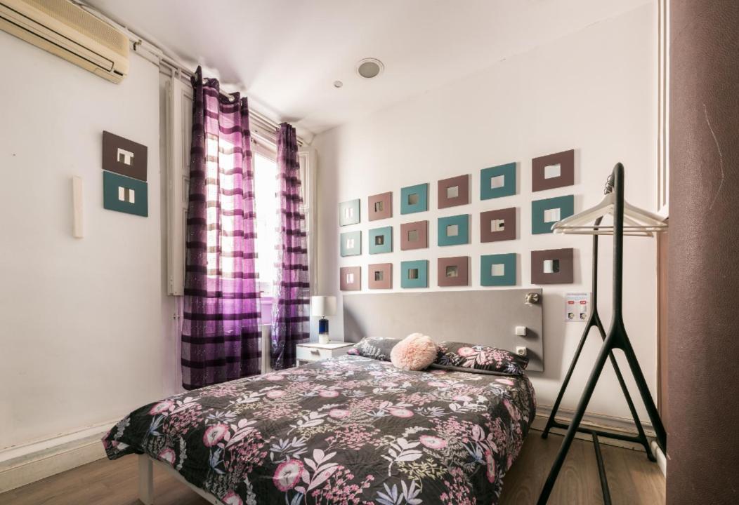 M&F 7 Rooms/7 Bathrooms Over Gran Via Madrid Esterno foto