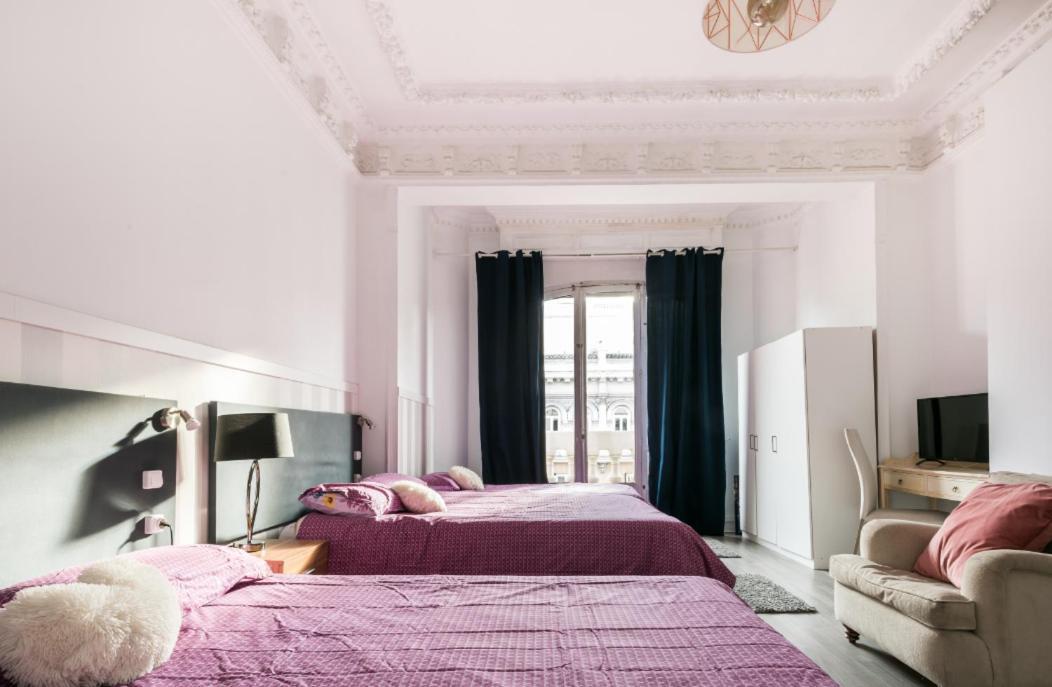 M&F 7 Rooms/7 Bathrooms Over Gran Via Madrid Esterno foto