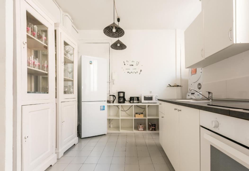 M&F 7 Rooms/7 Bathrooms Over Gran Via Madrid Esterno foto