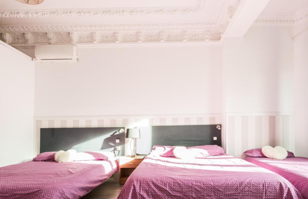 M&F 7 Rooms/7 Bathrooms Over Gran Via Madrid Esterno foto