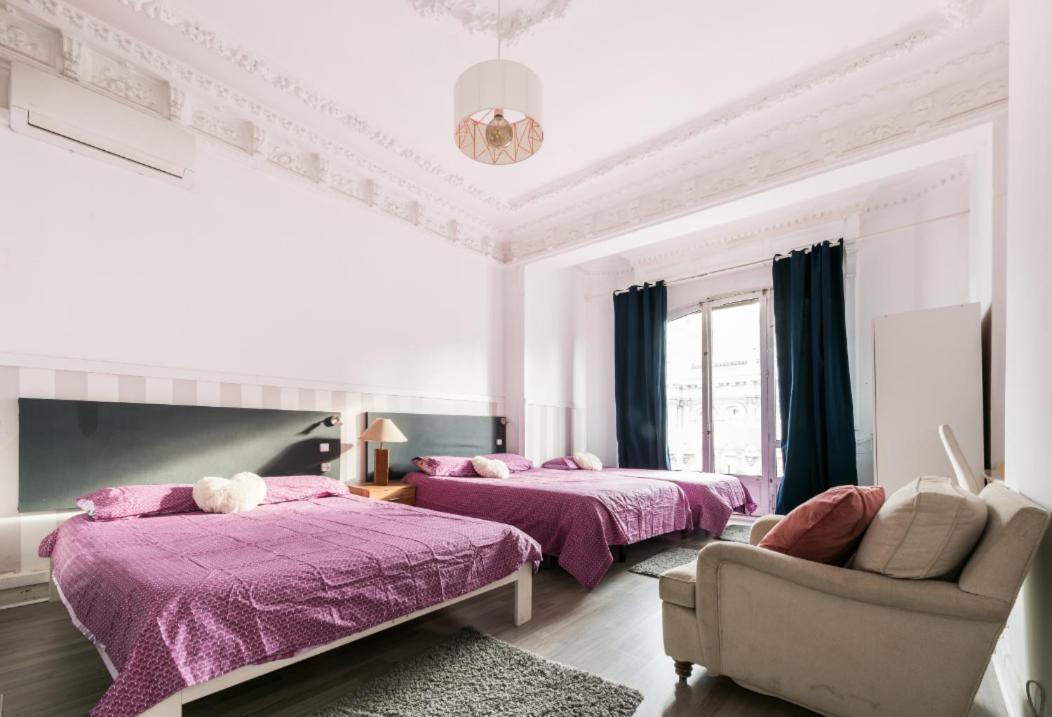 M&F 7 Rooms/7 Bathrooms Over Gran Via Madrid Esterno foto