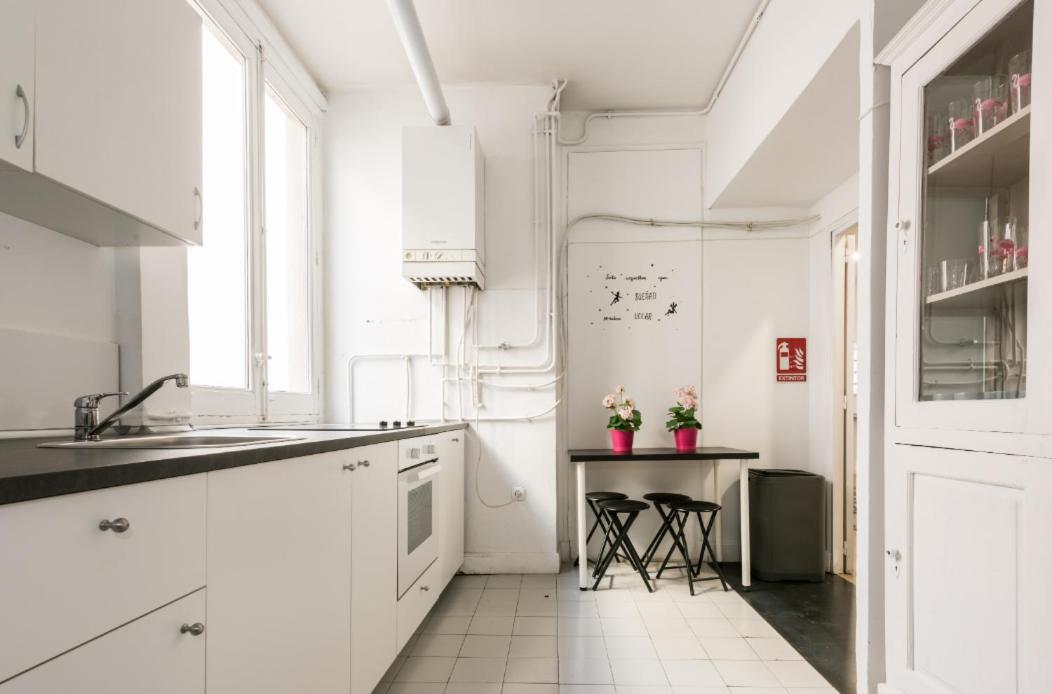 M&F 7 Rooms/7 Bathrooms Over Gran Via Madrid Esterno foto